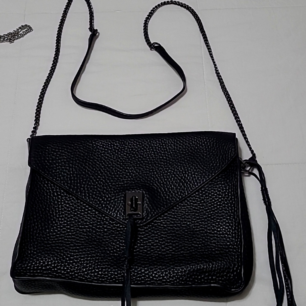 Leather shoulder bag